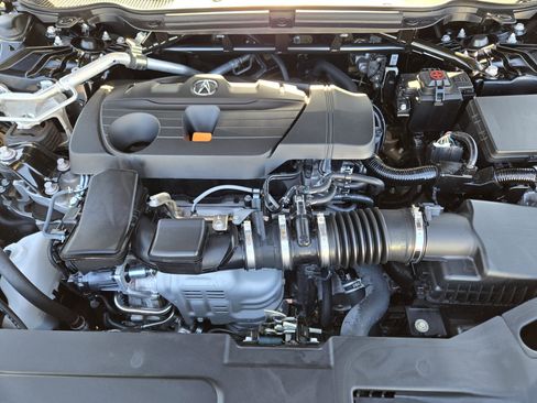 Certified 2025 Acura TLX w/ Technology Package image 31