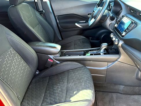 Used 2023 Nissan Kicks SV image 23