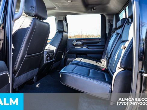 Used 2024 GMC Sierra 3500 Denali w/ Denali Reserve Package image 21