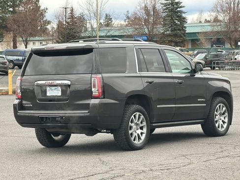 Used 2017 GMC Yukon Denali w/ Open Road Package image 2