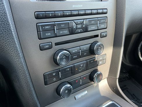 Used 2013 Ford Mustang Premium image 15