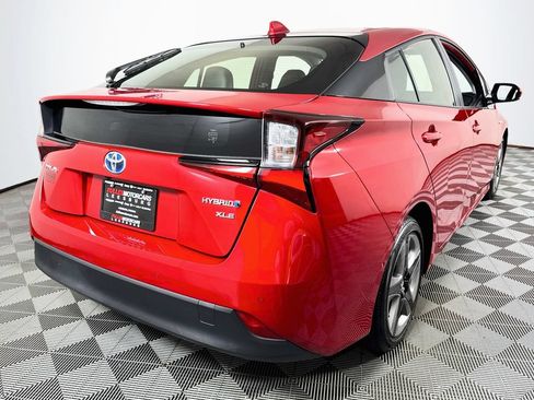 Used 2020 Toyota Prius XLE w/ Advanced Technology Package FWD image 7