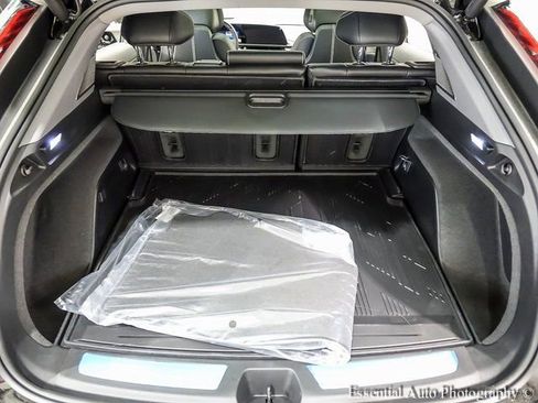 New 2026 Cadillac Optiq Sport 2 w/ LPO, Floor Liner Package AWD/4WD image 19