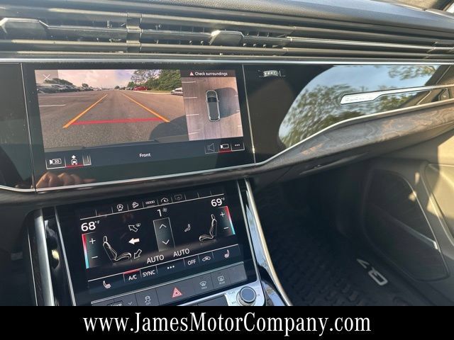 Used 2021 Audi Q7 3.0T Premium Plus w/ Premium Plus Package AWD/4WD image 12