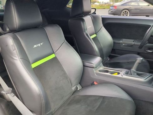 Used 2011 Dodge Challenger SRT8 w/ Green w/Envy Group RWD image 8