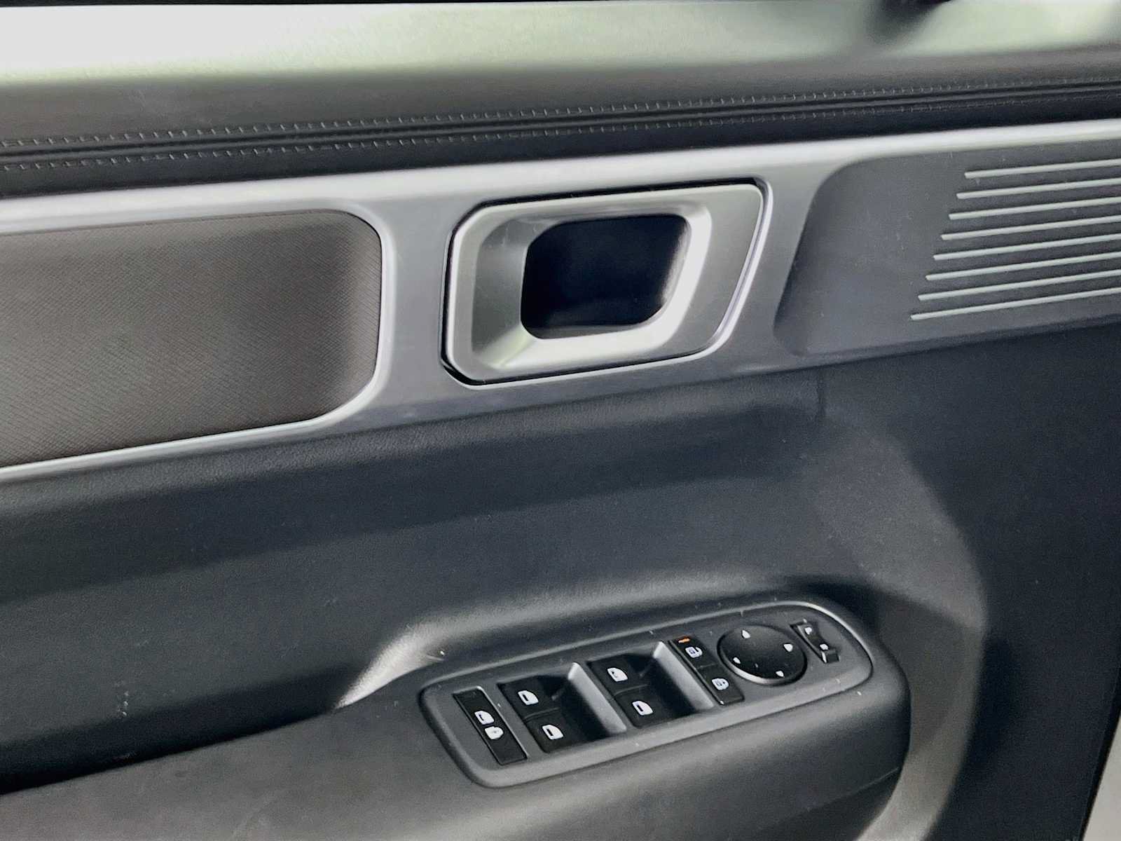 Certified 2026 Hyundai Santa Fe SE AWD/4WD image 18