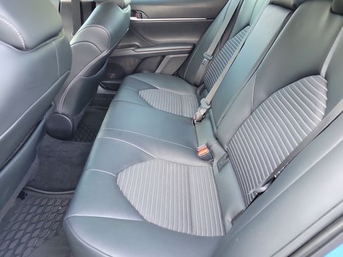 Used 2023 Toyota Camry SE w/ Convenience Package FWD image 12