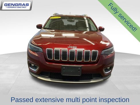 Used 2019 Jeep Cherokee Limited AWD/4WD image 3