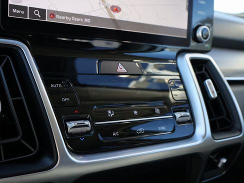 Used 2022 Kia Sorento X-Line EX image 38