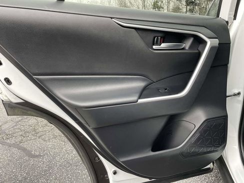 Used 2024 Toyota RAV4 XLE w/ Convenience Package image 16