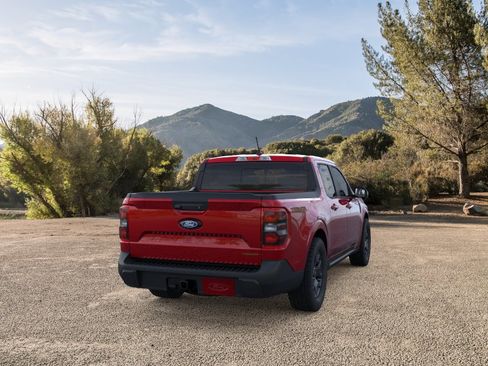 New 2026 Ford Maverick Tremor image 8