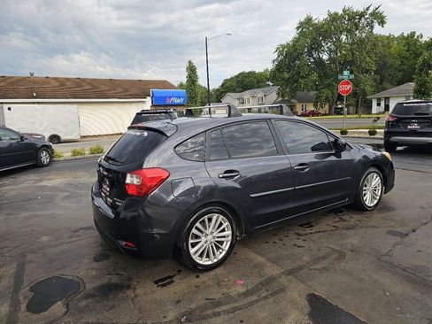 Used 2013 Subaru Impreza 2.0i Premium AWD/4WD image 12