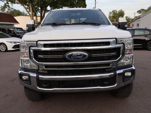Used 2022 Ford F250 Lariat w/ Lariat Value Package AWD/4WD image 2