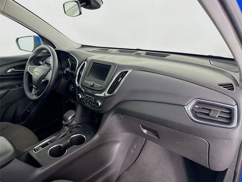 Used 2024 Chevrolet Equinox LT image 29