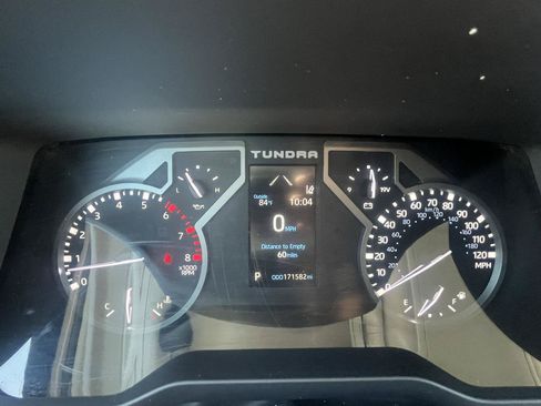 Used 2022 Toyota Tundra SR5 AWD/4WD image 37