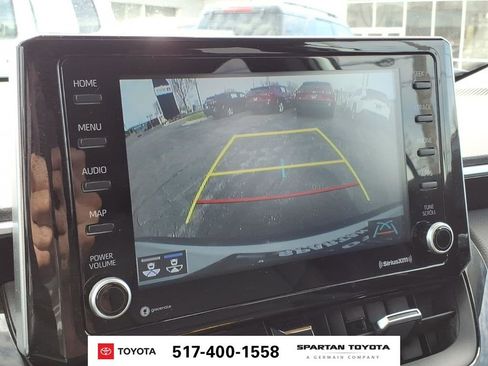 Used 2022 Toyota Corolla Cross XLE w/ Convenience Package AWD/4WD image 25