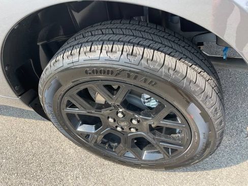 New 2026 Ford Maverick Lobo Premium AWD/4WD image 15