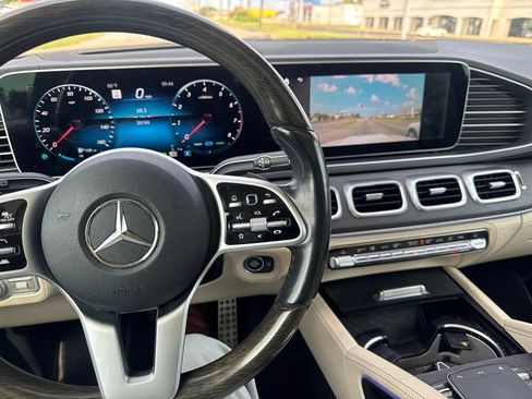 Certified 2021 Mercedes-Benz GLS 580 4MATIC image 8
