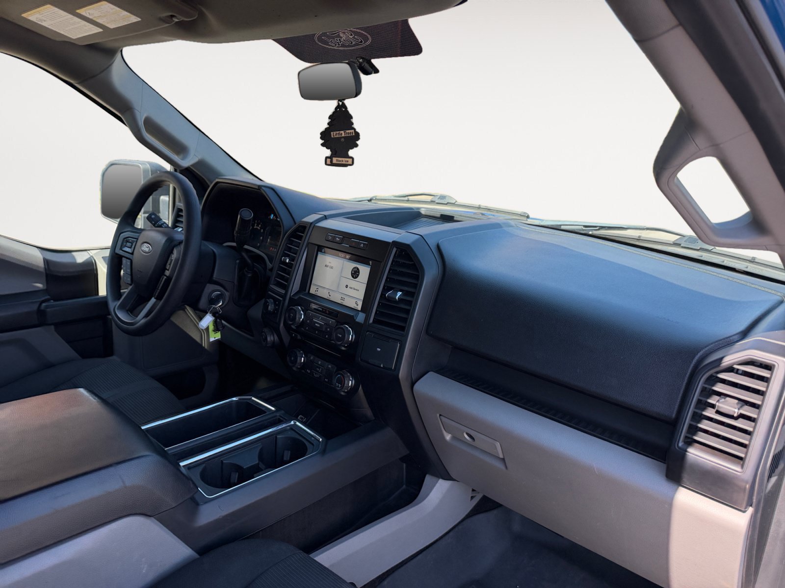 Used 2018 Ford F150 XL w/ Equipment Group 101A Mid AWD/4WD image 15