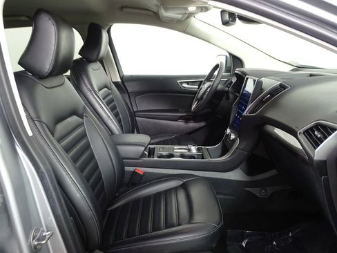 Used 2024 Ford Edge SEL image 14