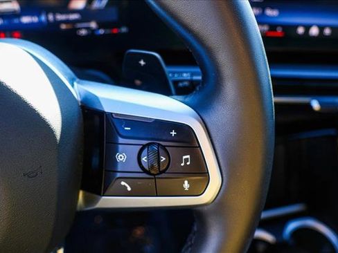 Used 2025 BMW X1 xDrive28i image 16