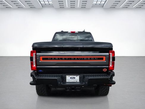 New 2026 Ford F250 Lariat w/ Black Appearance Package AWD/4WD image 6