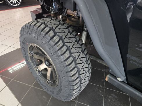 Used 2013 Jeep Wrangler Unlimited Sahara w/ Connectivity Group AWD/4WD image 33