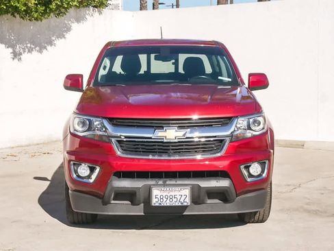 Used 2020 Chevrolet Colorado LT w/ Luxury Package image 2