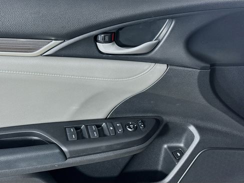 Used 2021 Honda Civic EX-L image 24