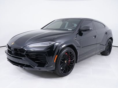 Used 2025 Lamborghini Urus SE