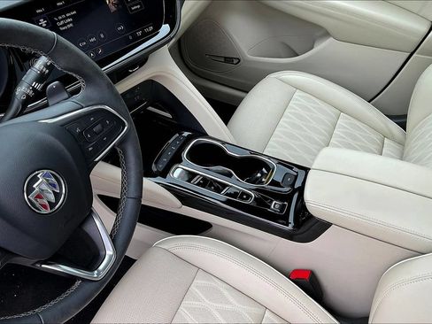 Used 2023 Buick Envision Avenir AWD/4WD image 9