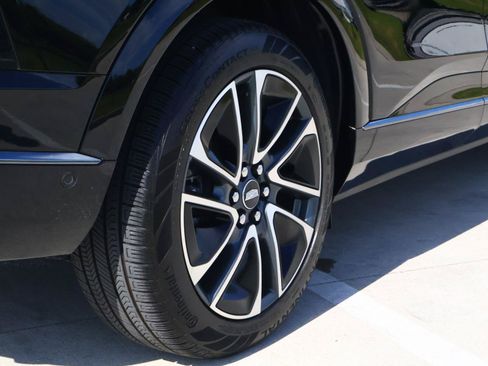 Certified 2025 Cadillac Optiq Sport 1 AWD/4WD image 12