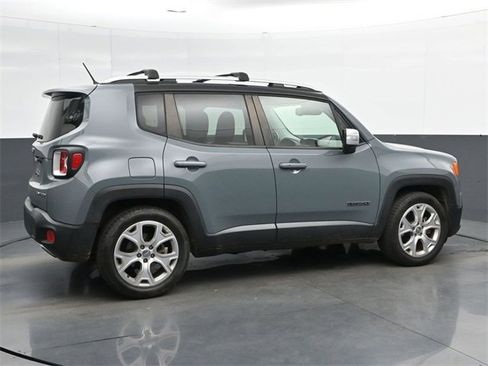 Used 2017 Jeep Renegade Limited image 8
