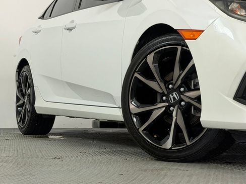 Used 2020 Honda Civic Sport image 17