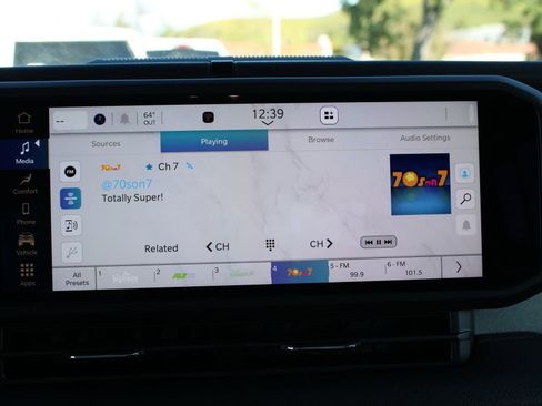 New 2026 Jeep Gladiator Sport image 18