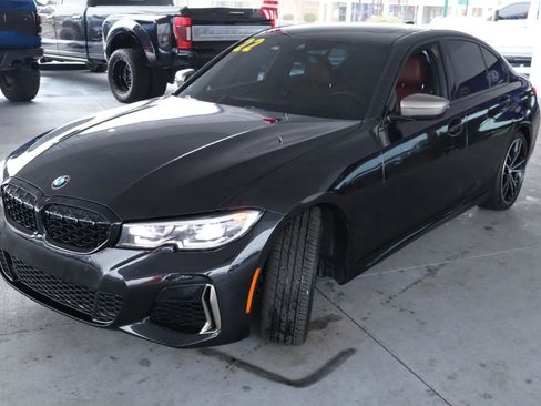 Used 2022 BMW M340i w/ Premium Package image 9