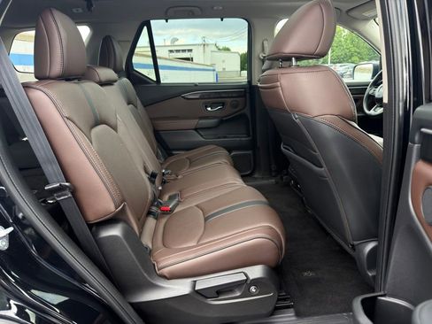 Certified 2023 Honda Pilot Elite image 23