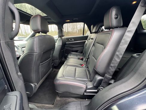Used 2017 Ford Explorer Sport w/ Equipment Group 401A image 20