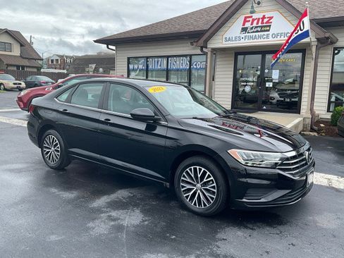 Used 2021 Volkswagen Jetta SE FWD image 28