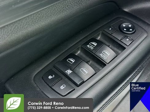 Used 2019 Jeep Grand Cherokee Laredo AWD/4WD image 20