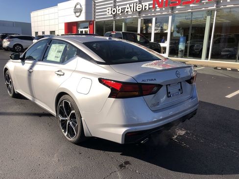 New 2025 Nissan Altima 2.5 SR w/ SR Premium Package image 12