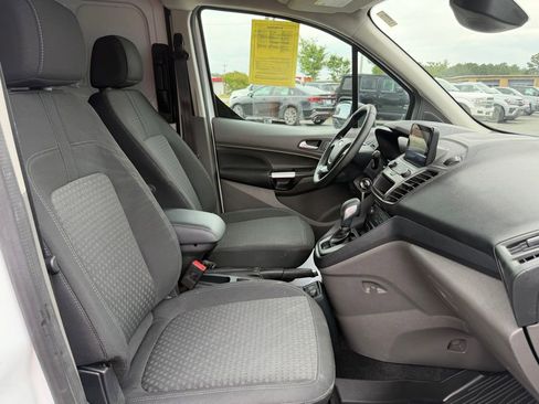 Used 2022 Ford Transit Connect XLT FWD image 29