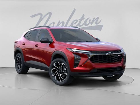 New 2026 Chevrolet Trax RS w/ Driver Confidence Package FWD image 8