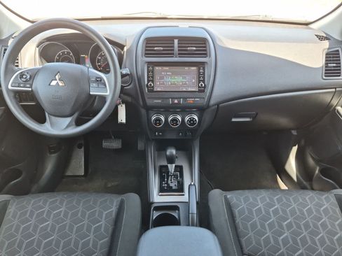 Used 2024 Mitsubishi Outlander Sport ES AWD/4WD image 18