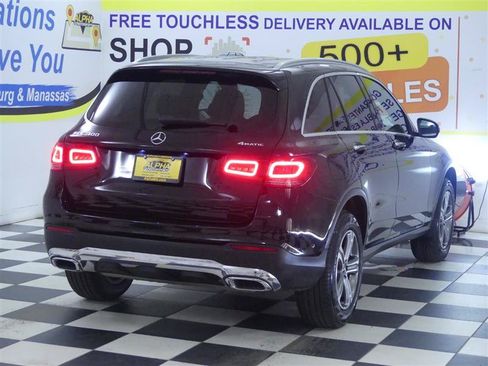 Used 2022 Mercedes-Benz GLC 300 4MATIC w/ Multimedia Package Lite image 7