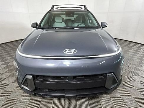 Used 2024 Hyundai Kona SEL w/ Convenience Package FWD image 8