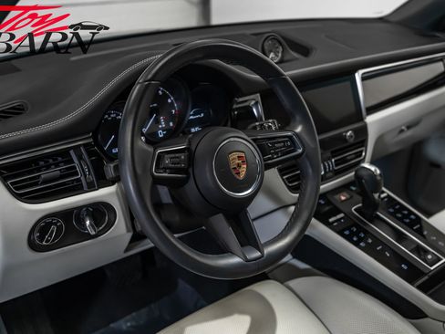 Used 2022 Porsche Macan S image 26