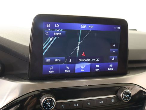 Used 2022 Ford Escape Titanium AWD/4WD image 7