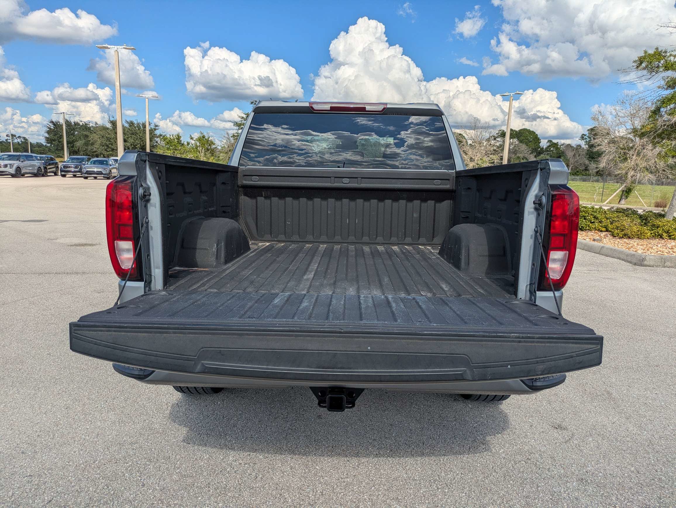 Used 2023 GMC Sierra 1500 Elevation AWD/4WD image 13