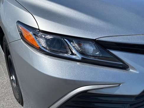 Used 2024 Toyota Camry LE FWD image 12